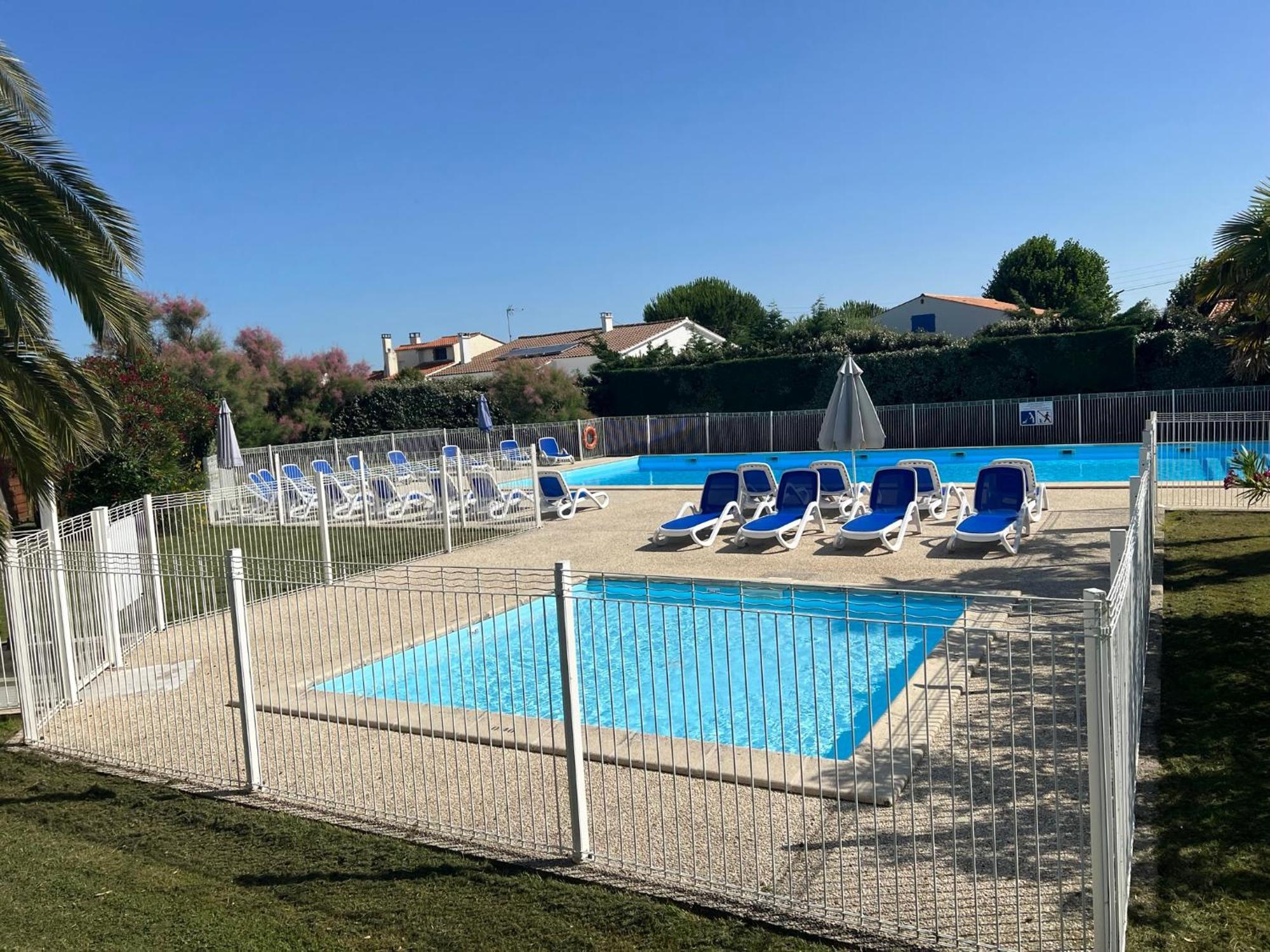 Les Amareyeurs - Ile D'Oleron - Maison Classee 3 Etoiles Avec Piscine - Clim - Velos Le Château-dʼOléron Exterior foto